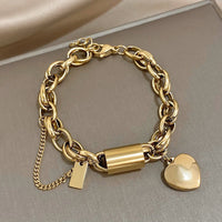 Barva Zlato